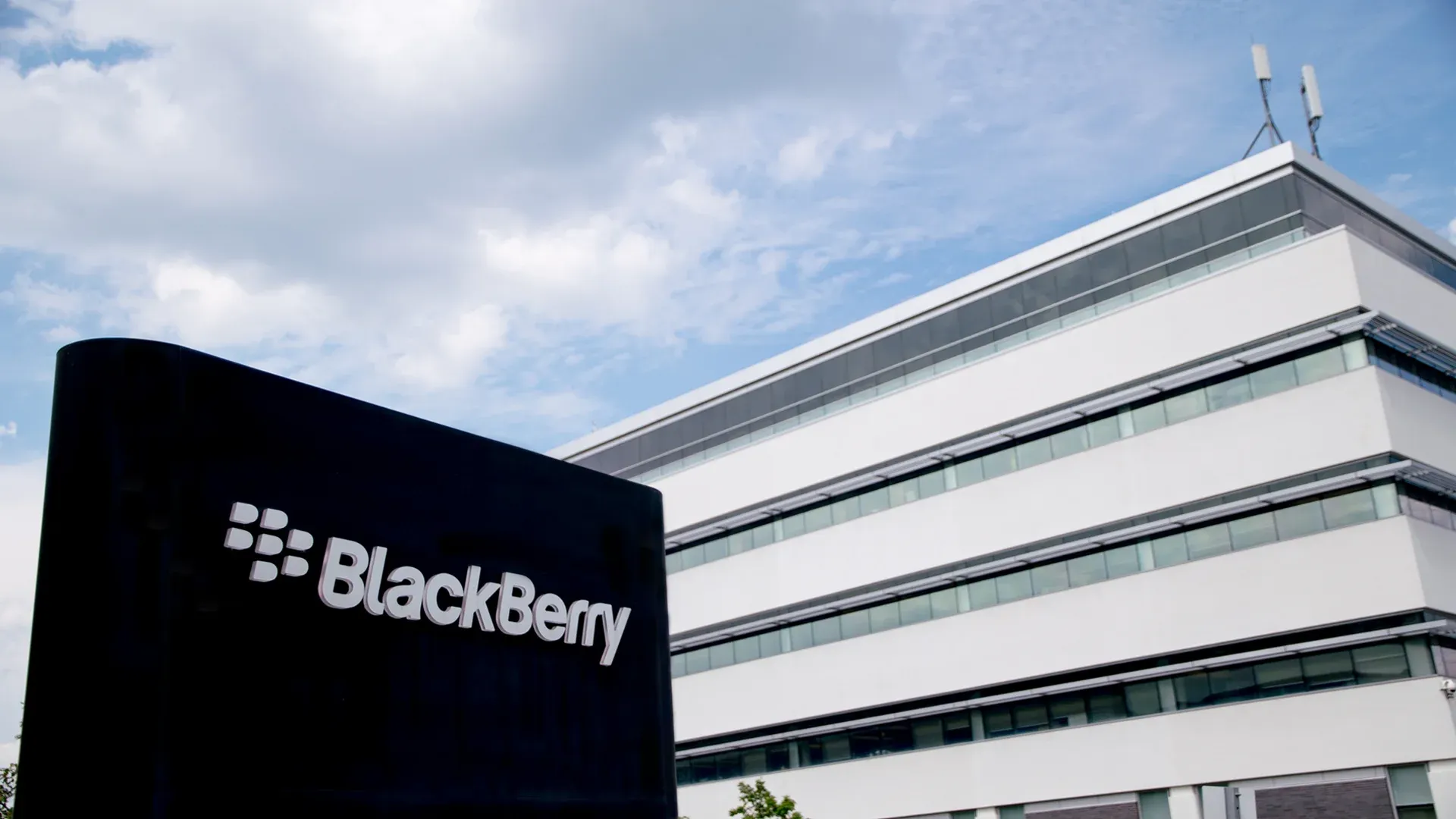QNX Drives BlackBerry’s Q2 Beat and Higher FY2027 Outlook