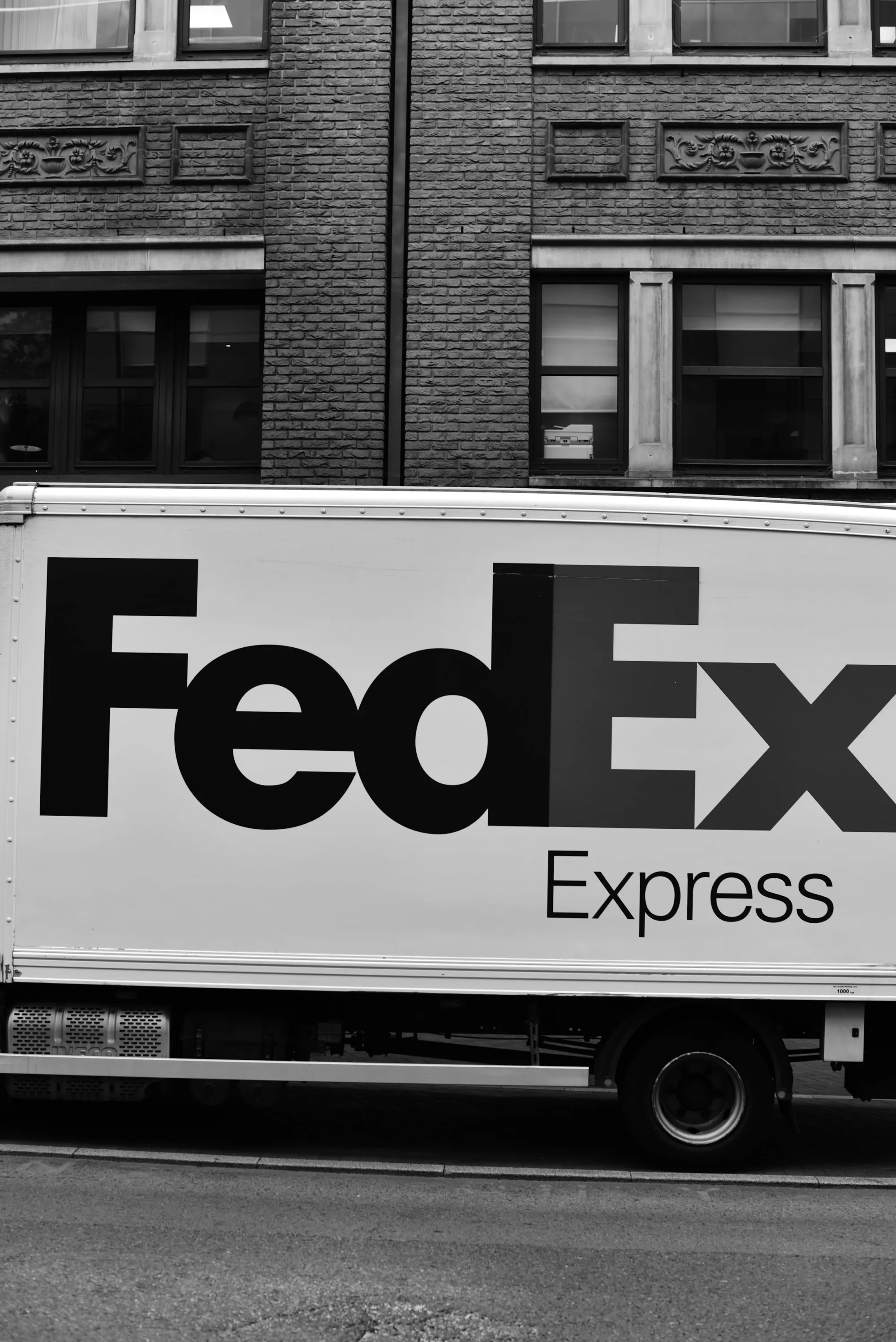 Amazon’s $1.9B DSP Bet Tightens the Last-Mile Squeeze on UPS and FedEx