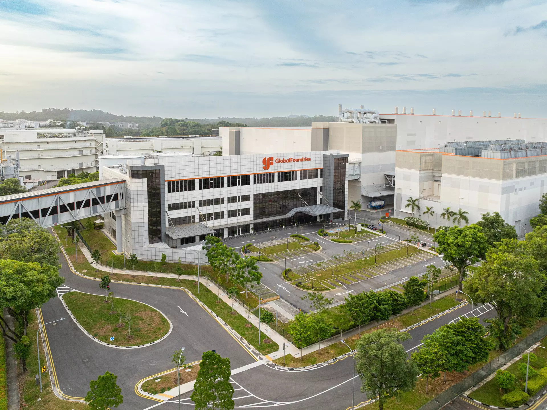 GlobalFoundries and TSMC Agree on $2 Billion Plan for U.S. Silicon Interposers for AI Packaging