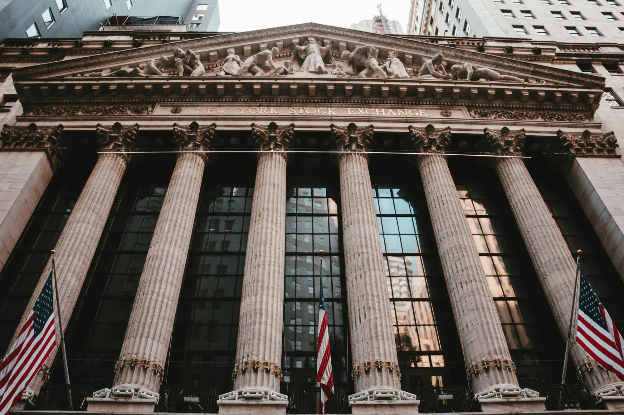 Wall Street Live — Thursday, October 8