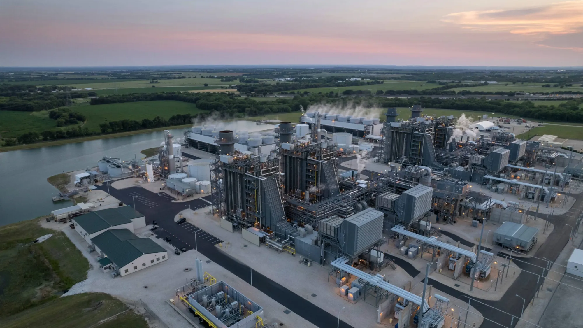 BKV locks in 1,200 MW of Texas gas power gear, with a hyperscaler covering most early costs