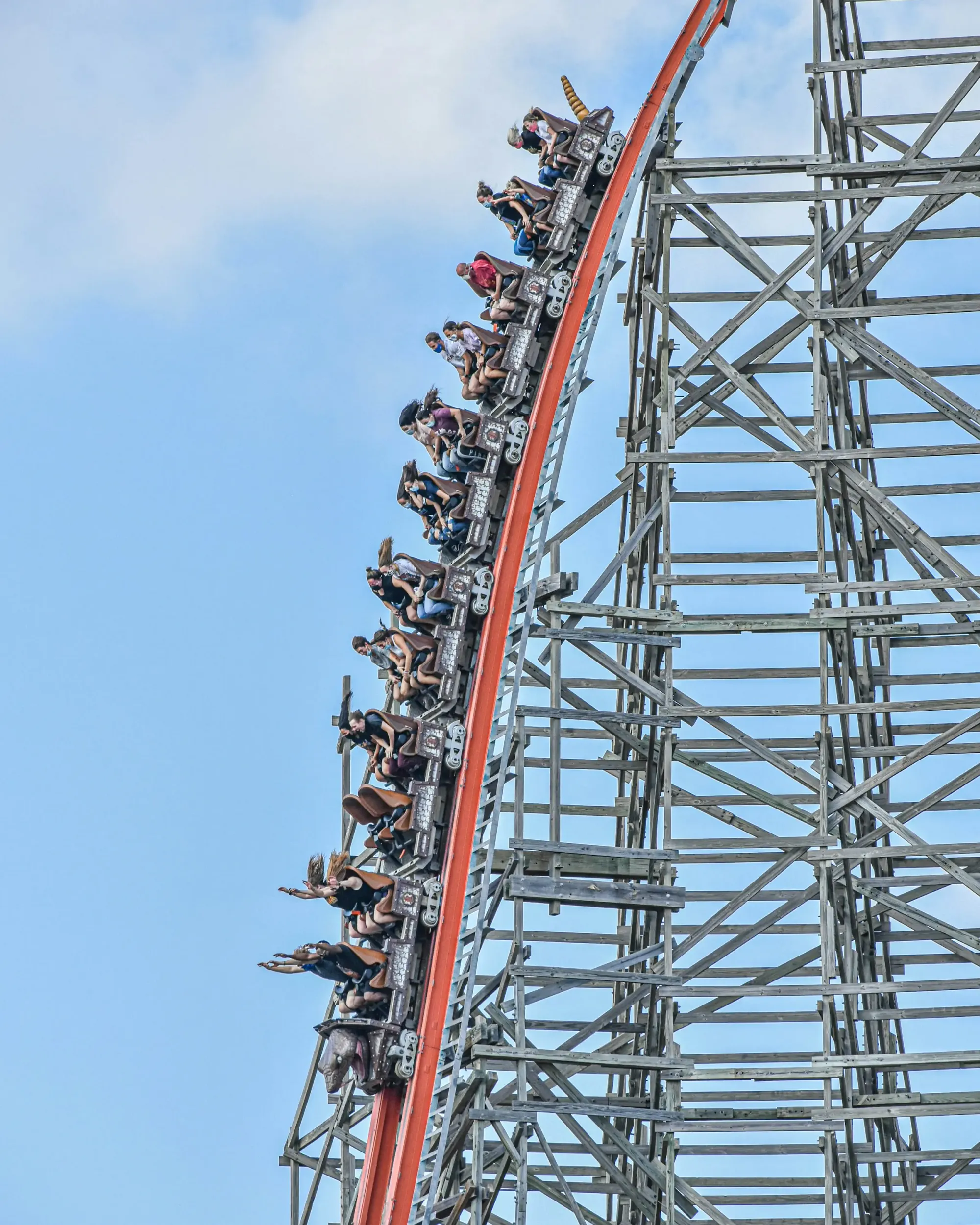Man Dies After Falling From Goliath Roller Coaster at Six Flags Over Georgia