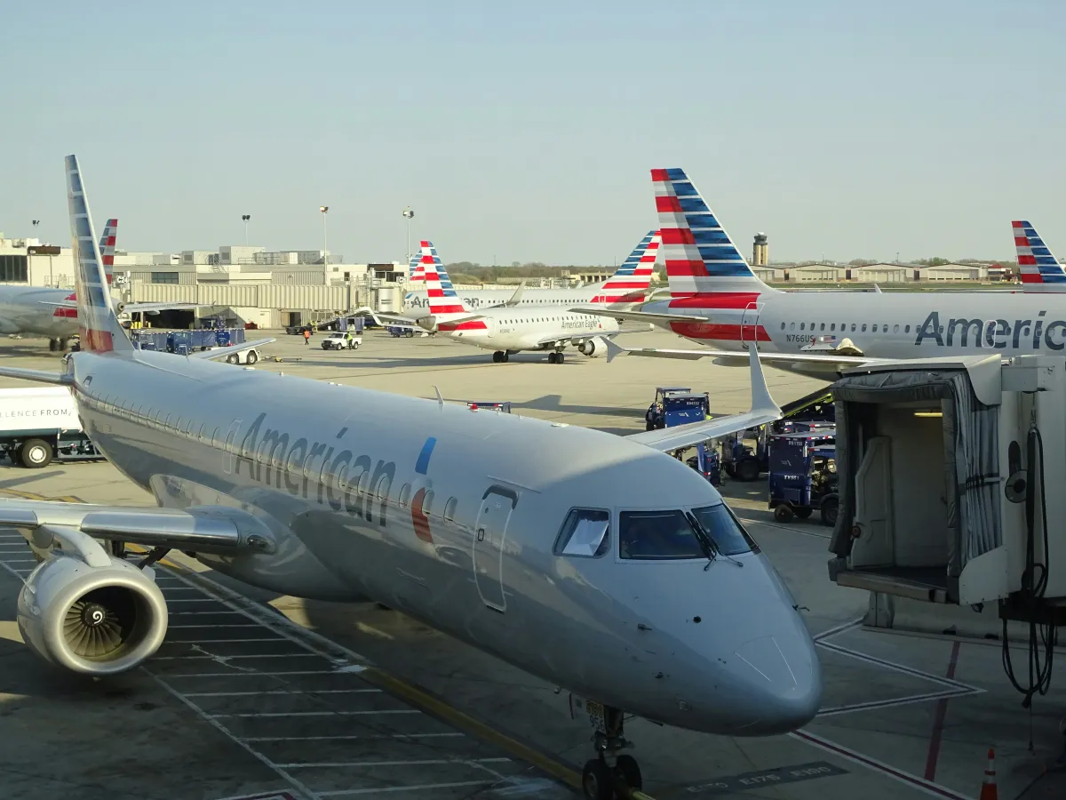 American Airlines Beats Expectations with Smaller Q3 Loss, Boosts 2025 Profit Outlook