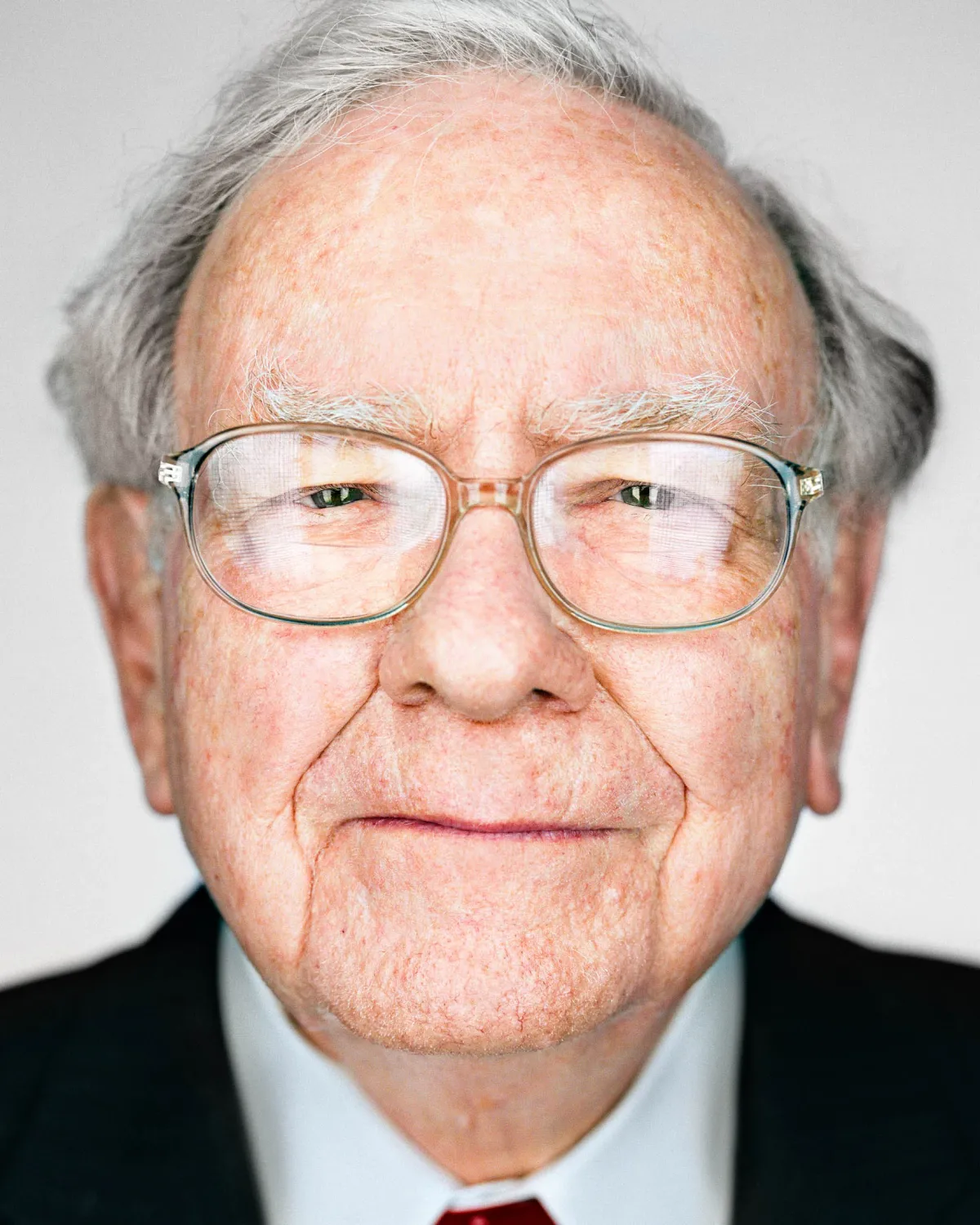 Berkshire Hathaway Posts 34% Profit Jump, Cash Hits Record $381.7 Billion