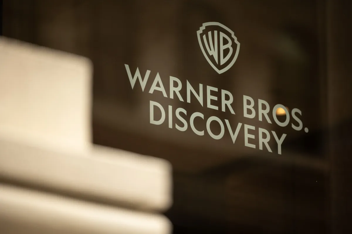 Warner Bros. Discovery Attracts Bids from Paramount, Comcast, and Netflix