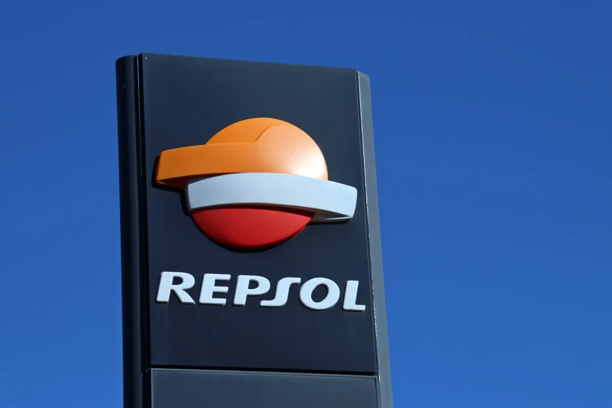 Repsol Eyes Reverse Merger to List Its Oil & Gas Unit in the U.S.
