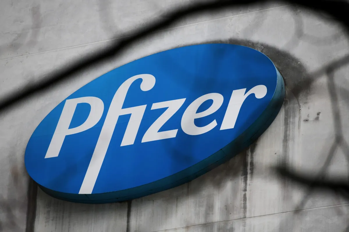 Pfizer Forecasts Flat Growth in 2026 Amid Pipeline Refresh
