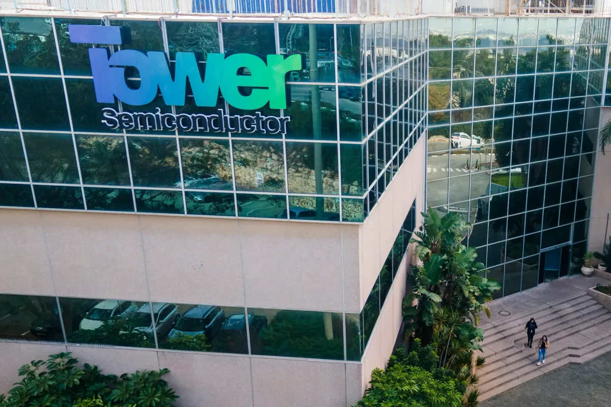 Wedbush Downgrades Tower Semiconductor: Valuation Concerns Amid Strong SiPh Growth