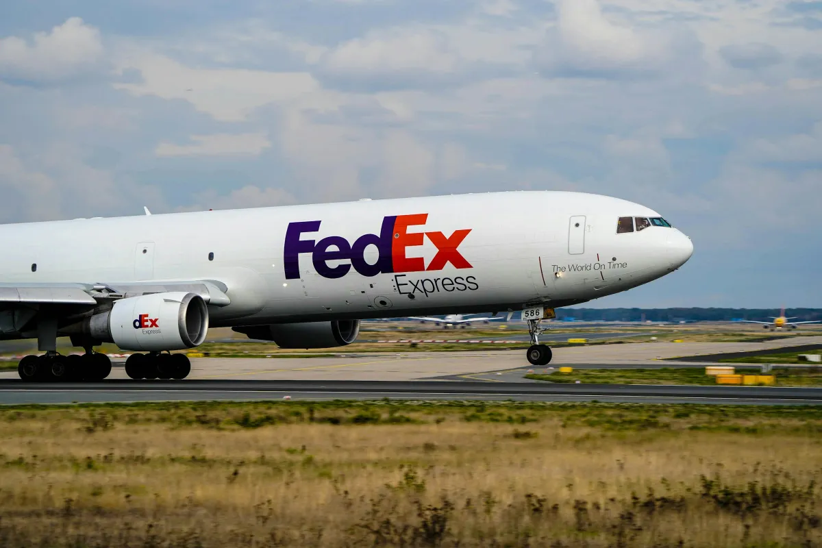 FedEx Faces Higher Costs After Cargo Plane Grounding During Peak Season