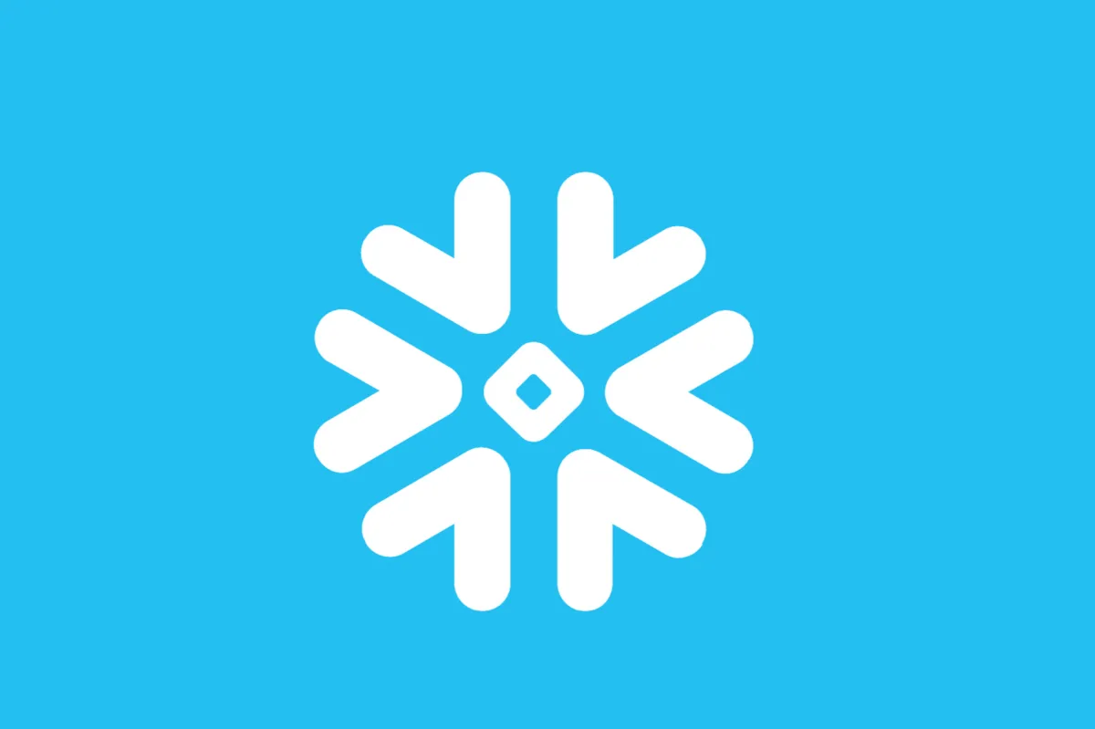 Snowflake's Q4 Outlook Misses Expectations Despite Strong Q3 Results