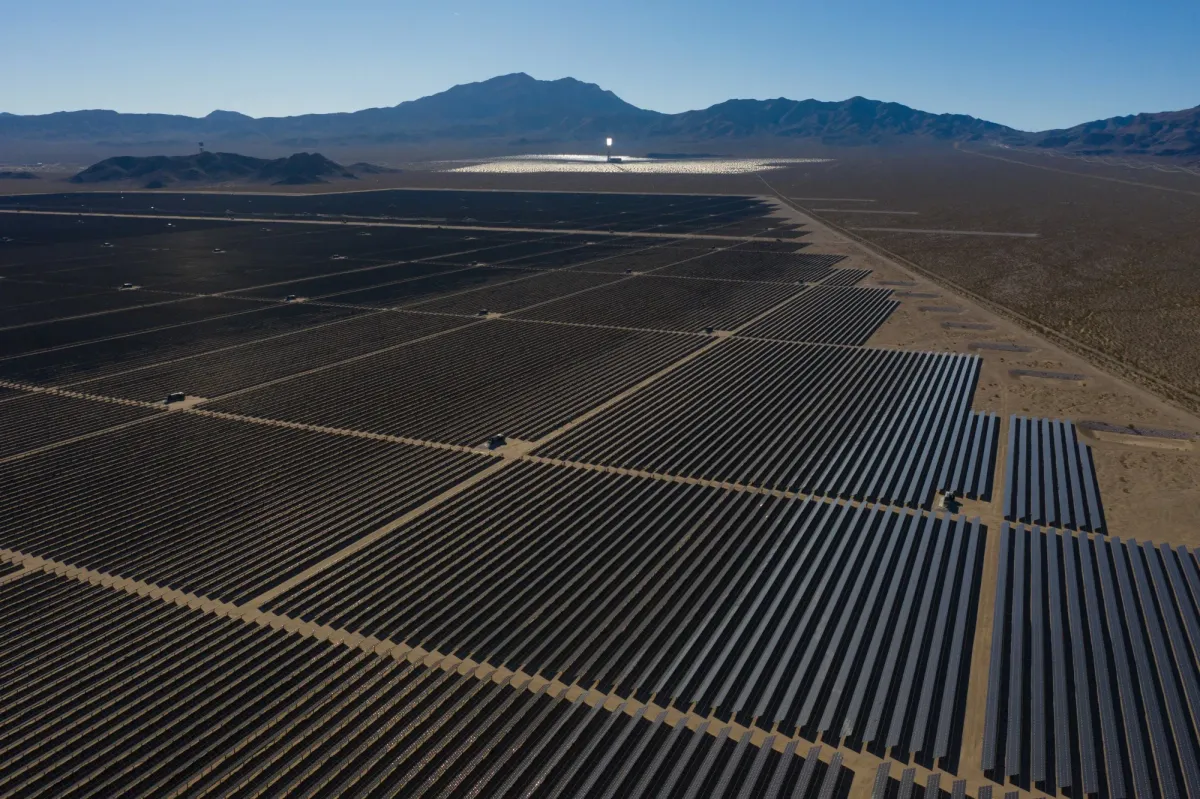 Jefferies Turns Cautious on First Solar on 2026 Visibility Concerns