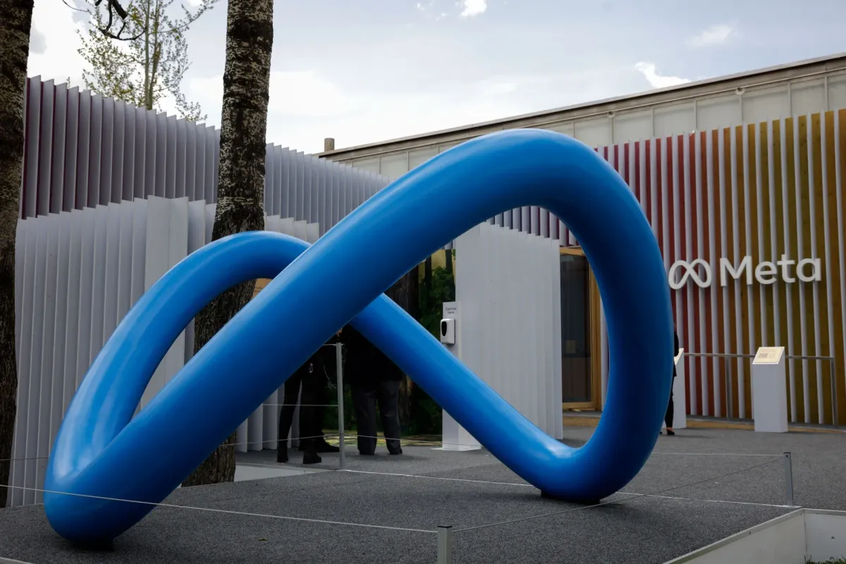 Meta Stock Jumps as Analysts Call It a “Bargain” Among Big Tech