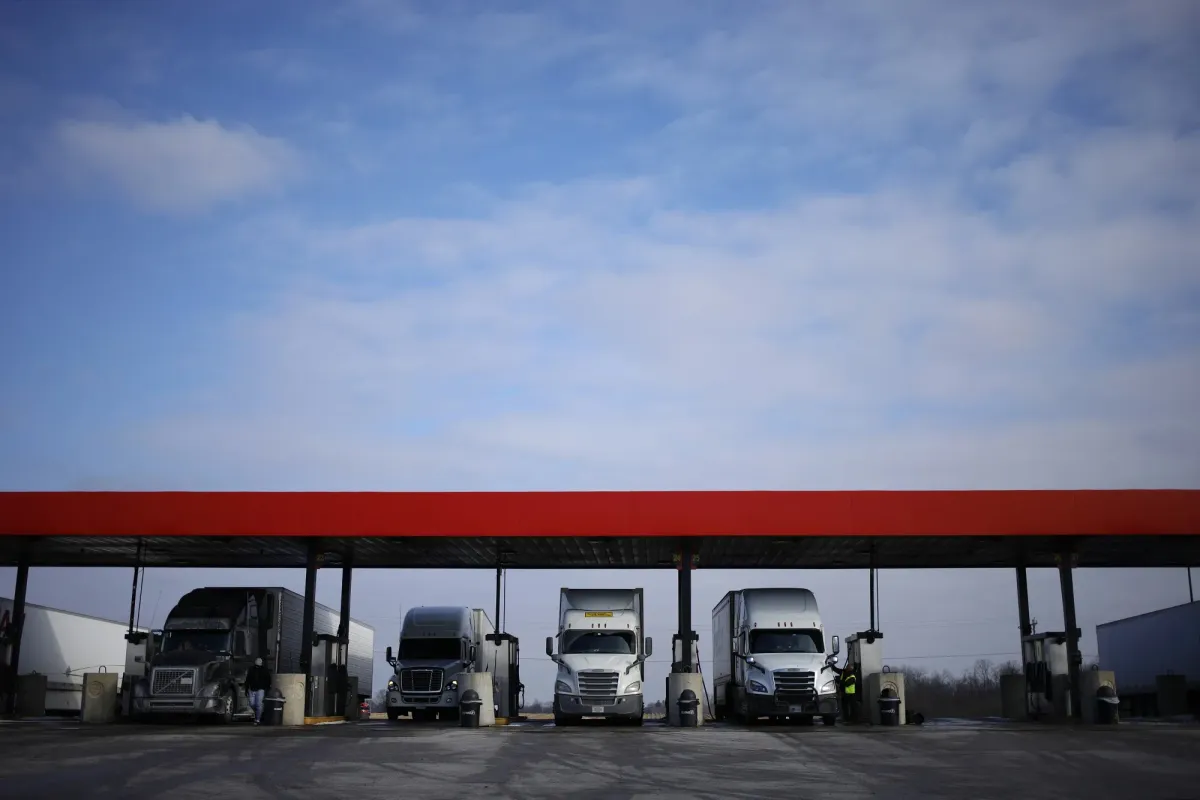 Trucking Stocks Slide Amid New DOT Rule on Foreign CDL Holders