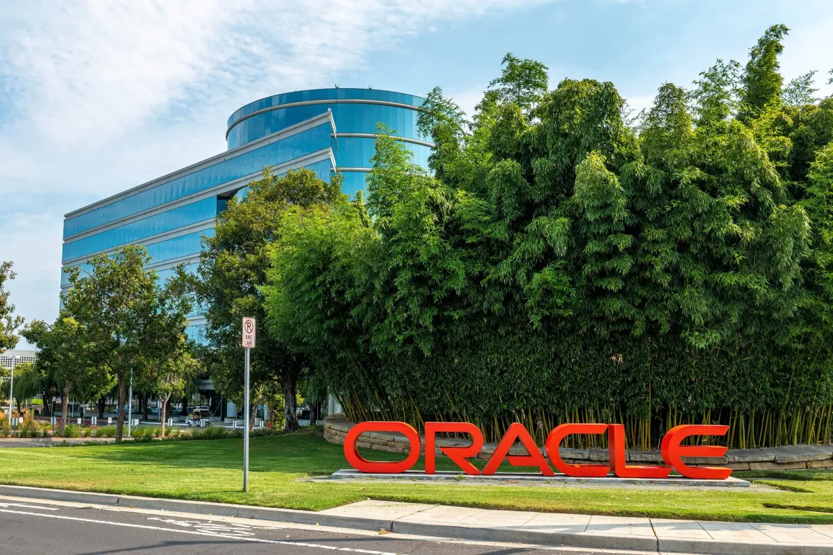 Why Oppenheimer Thinks Oracle’s Risk/Reward Is Now “Favorable”