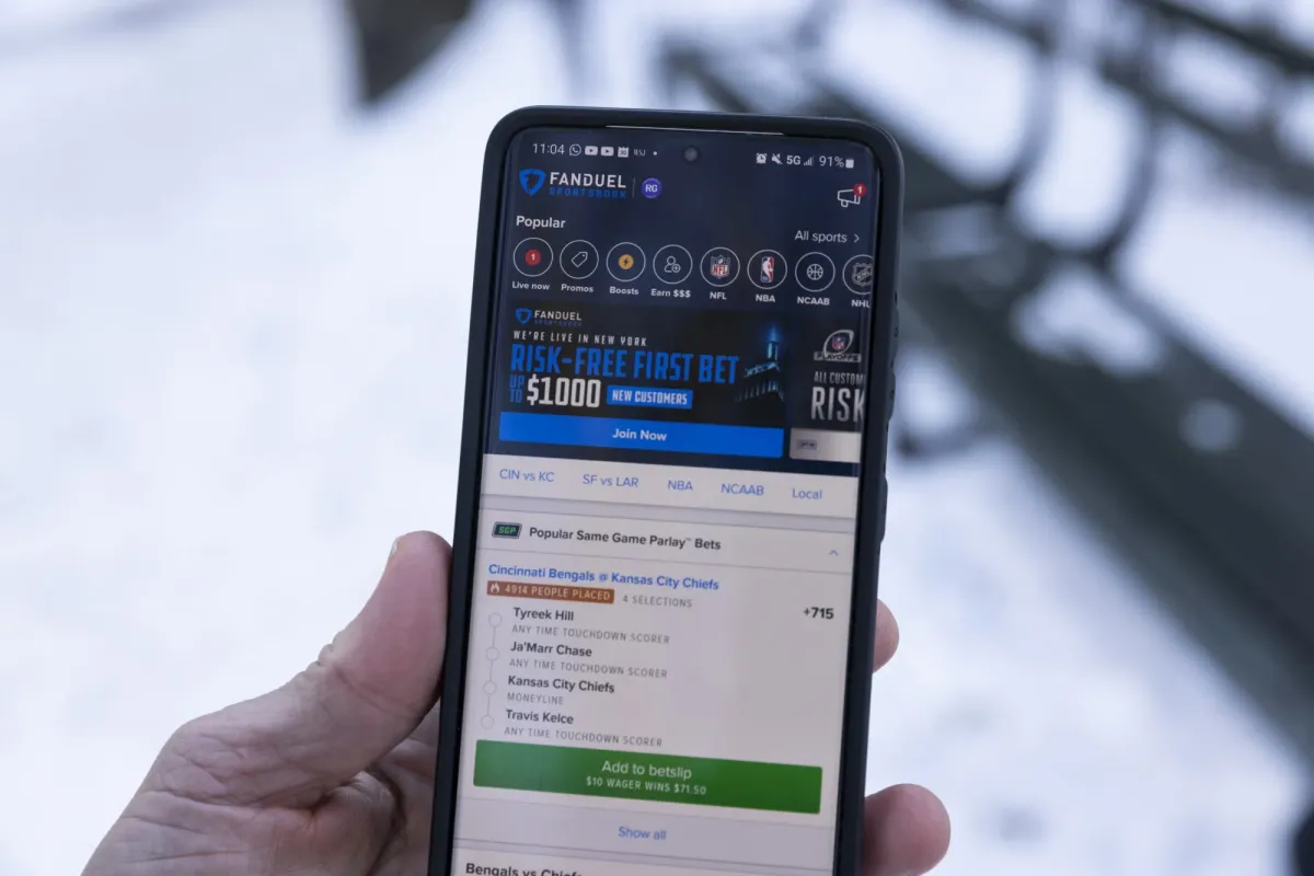 Flutter Misses Q4 Expectations as “Boring” NFL Season and Prediction Markets Weigh on FanDuel