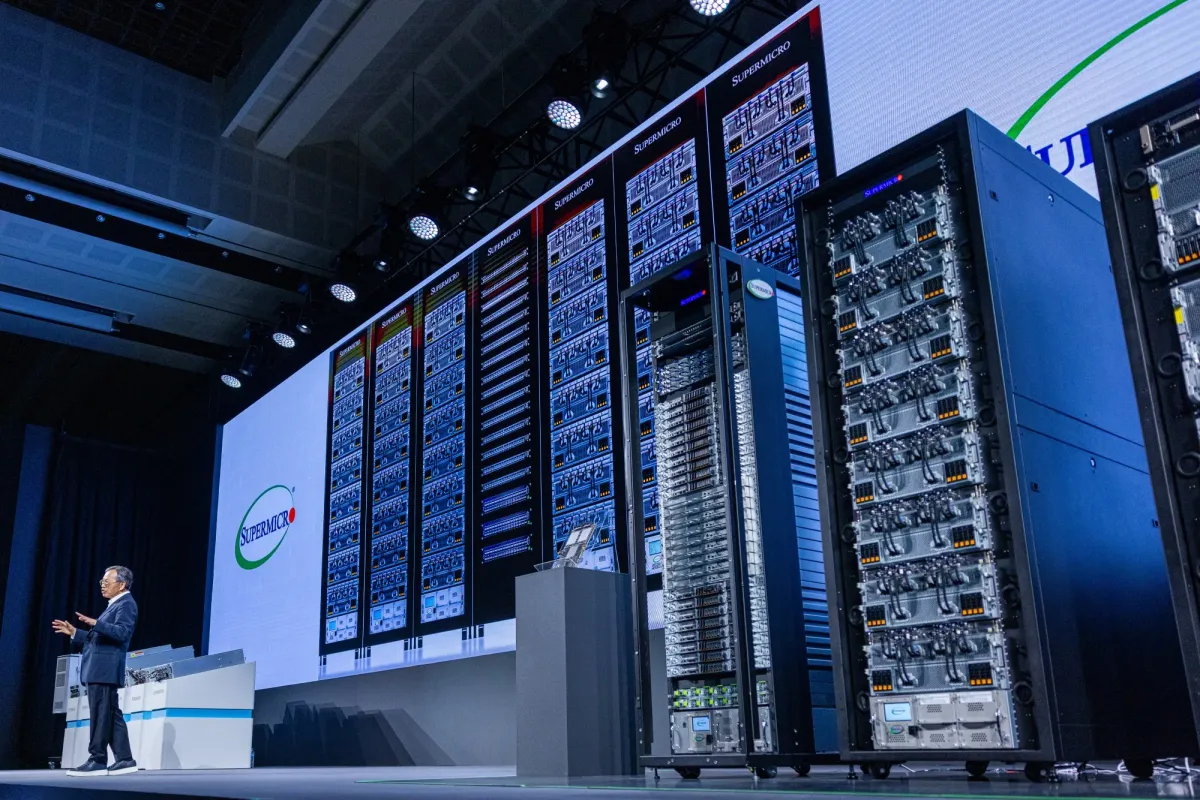 Super Micro Computer Raises Revenue Forecast on Strong AI Server Demand