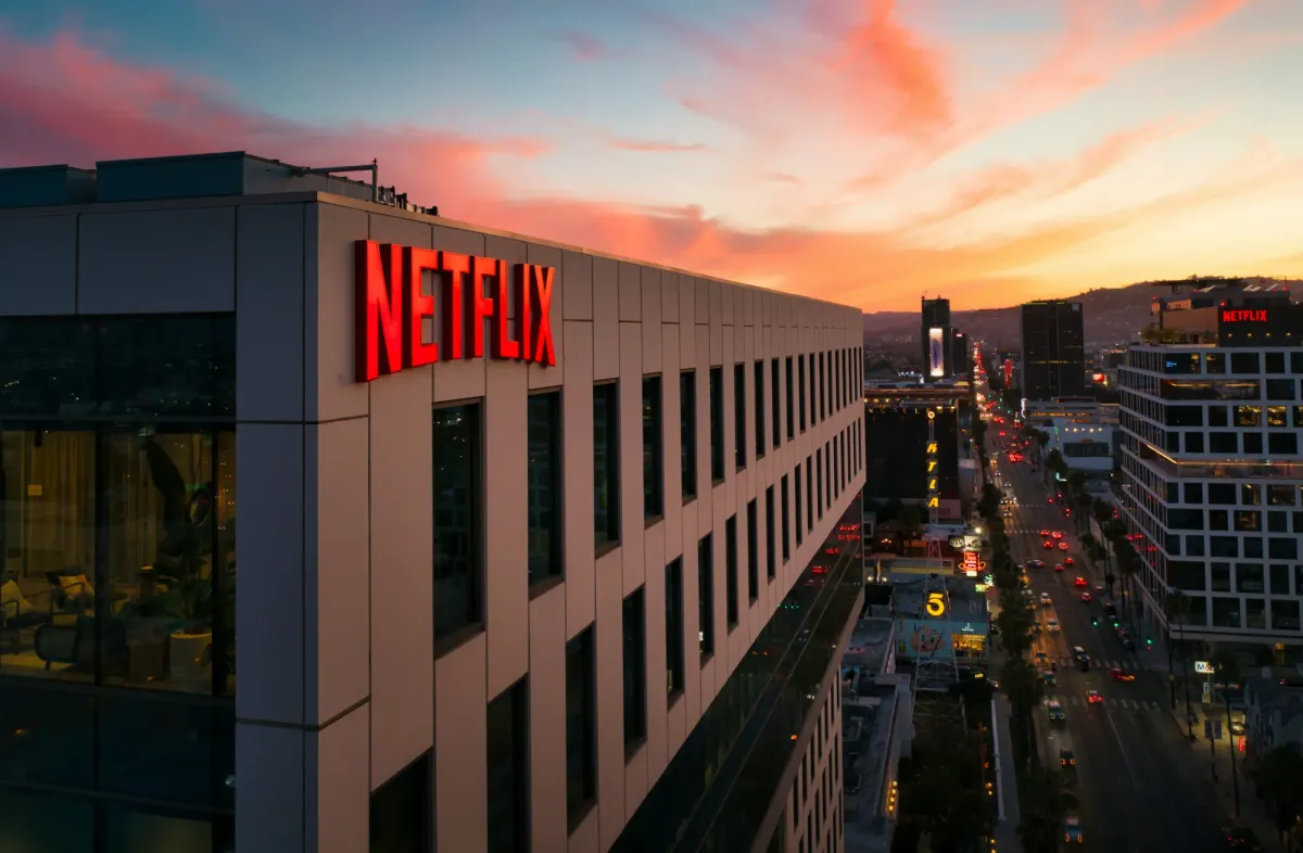 Netflix Says "No Thanks" to Warner Bros. – Paramount Wins the Big Fight!