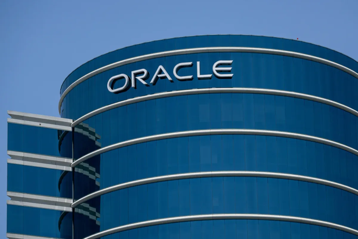 Oracle Beats Wall Street Estimates as AI Cloud Revenue Surges 44% in Q3