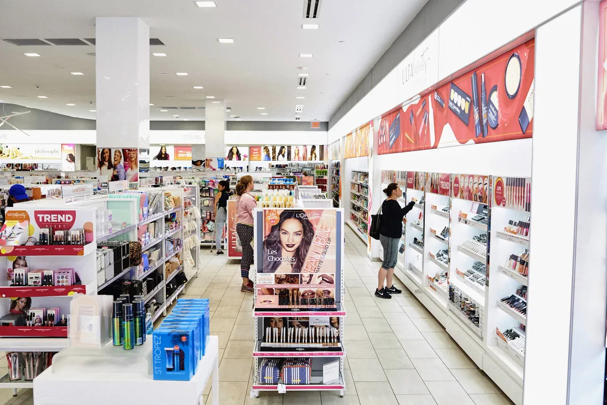 Ulta Beauty Stock Drops After Cautious 2026 Guidance Despite Strong Q4 Beat