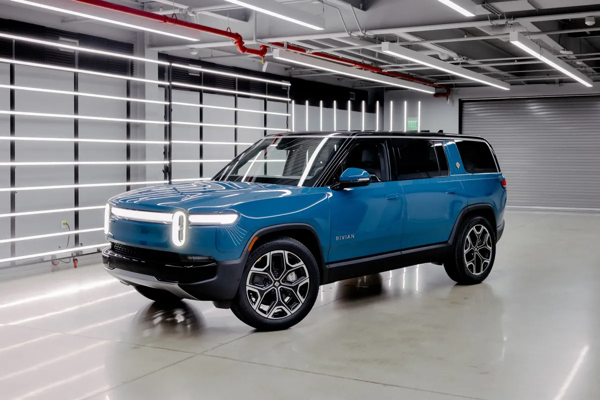 Rivian Delivers 10,365 Vehicles in Q1 2026 – Beats Analyst Forecasts