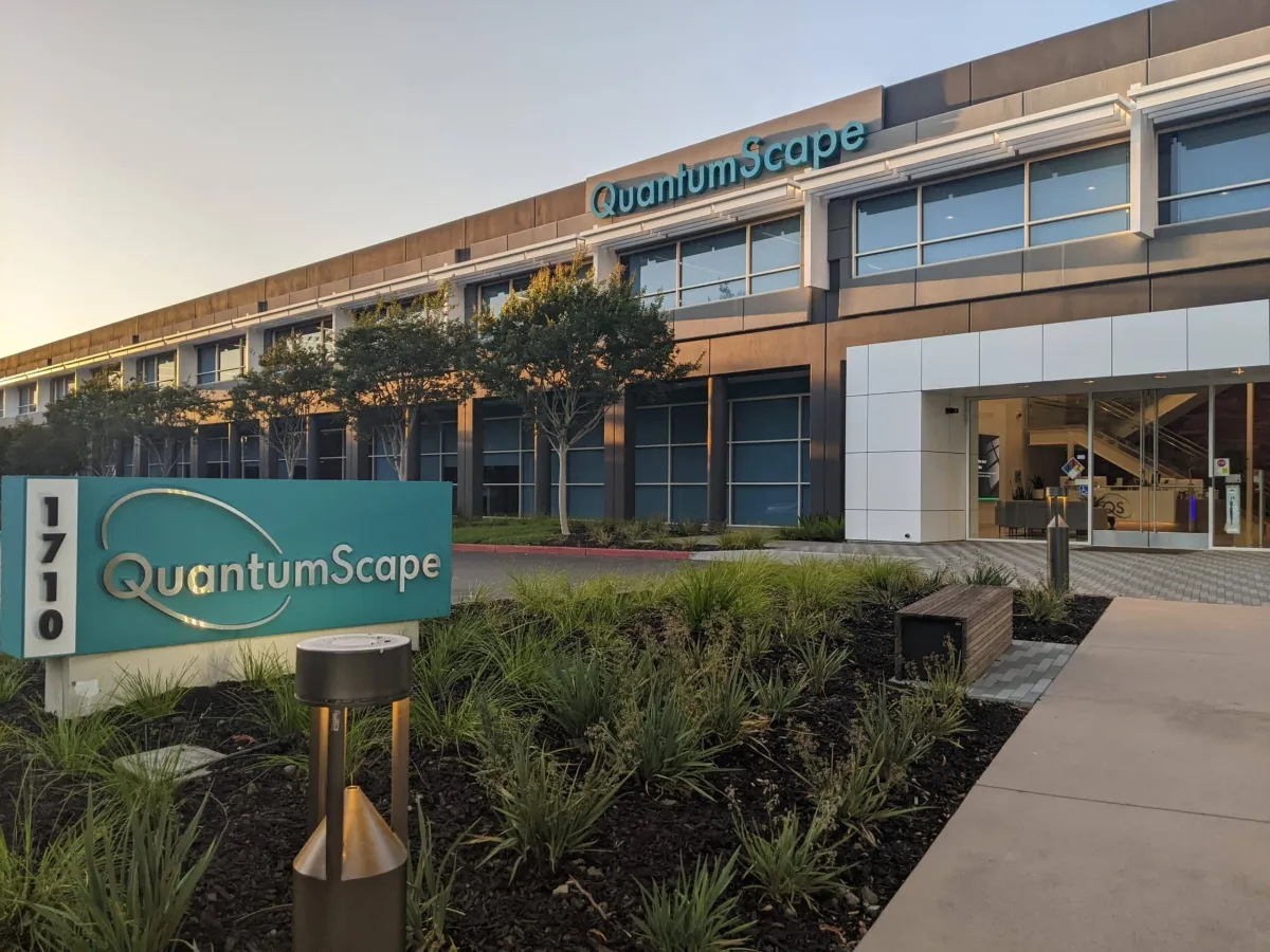 QuantumScape Stock Surges as Eagle Line Advances and AI, Military Markets Heat Up