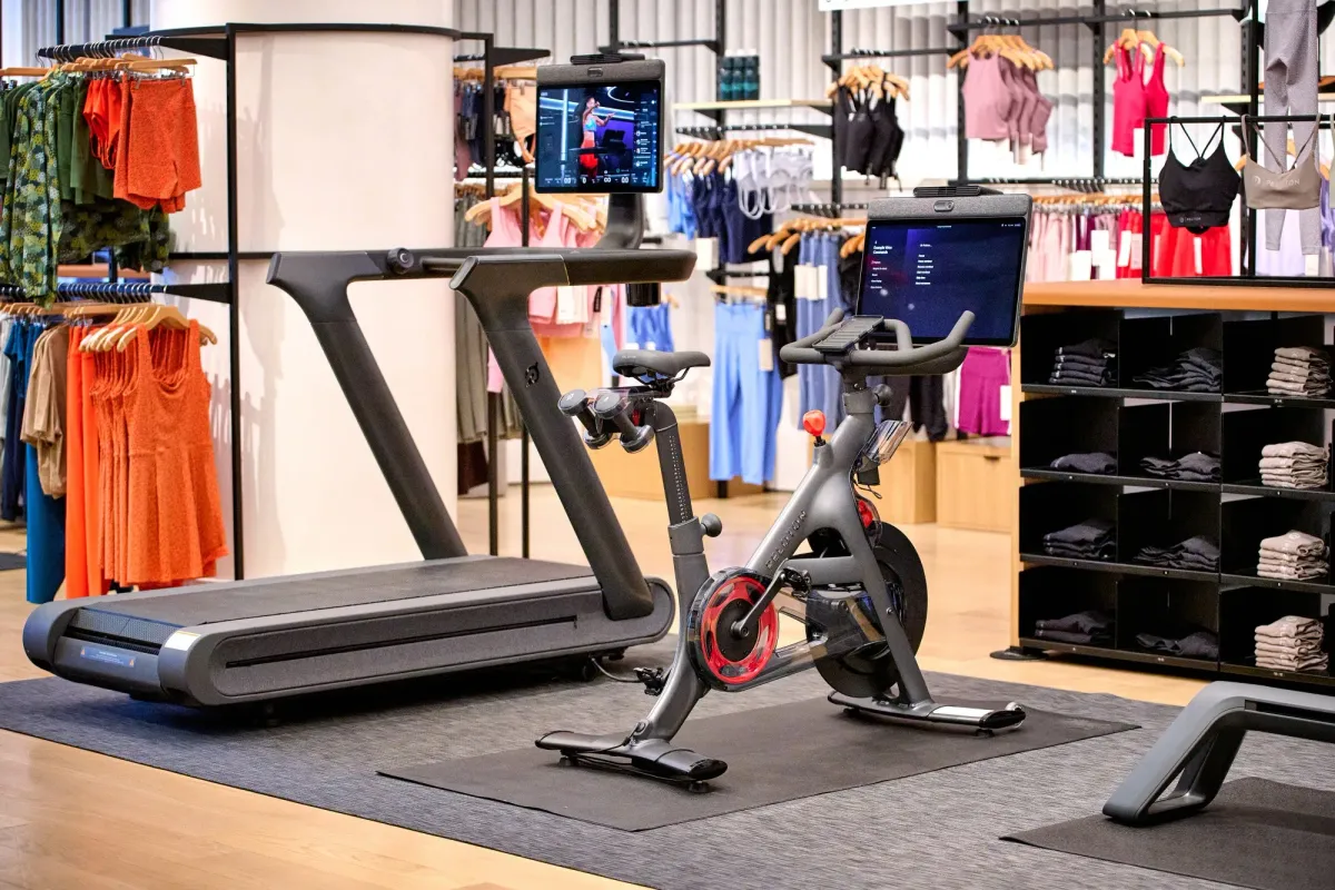 Peloton Surprises with Profit and Raises Full-Year Outlook
