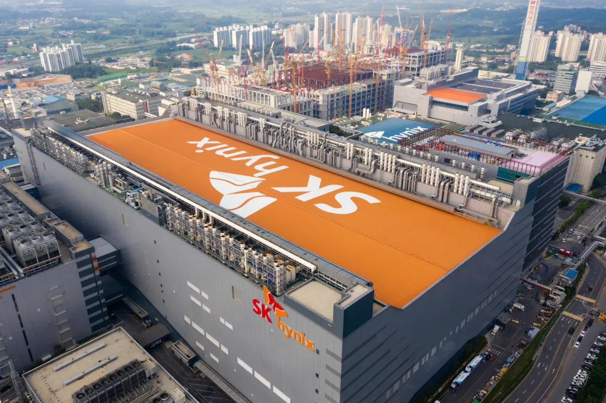 Intel and SK Hynix Join Forces to Break TSMC’s AI Packaging Monopoly