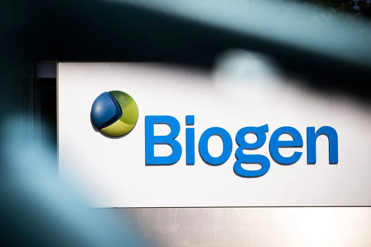 Biogen Advances Alzheimer’s Drug Diranersen to Phase 3 After It Slashes Tau and Slows Cognitive Decline
