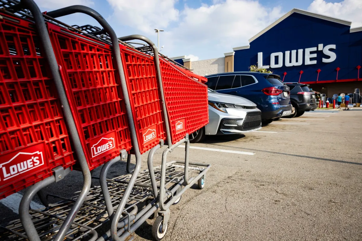 Lowe’s Beats Q1 Earnings But Stock Drops as Housing Market Stays Tough