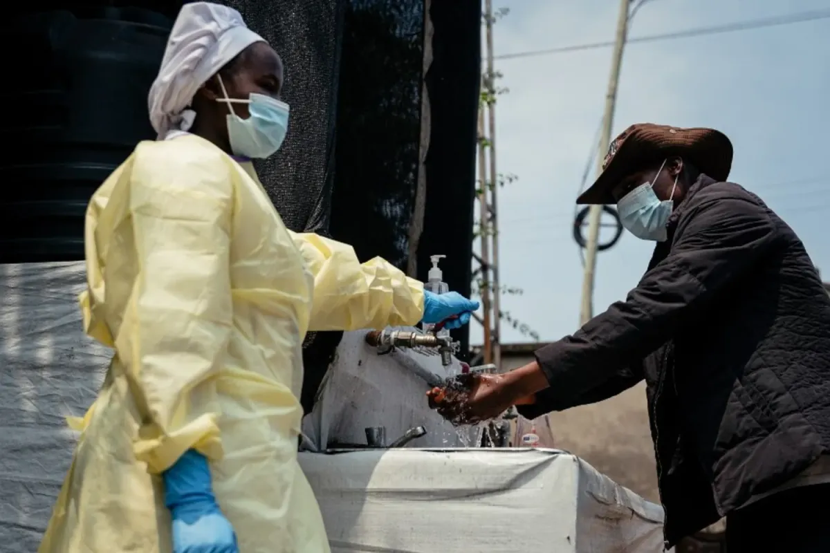 CODX Prepares Fast Ebola Test as WHO Declares International Emergency