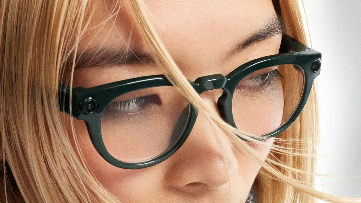 Warby Parker Stock Drops After Smart Eyewear Reveal — Piper Sandler Still Bullish