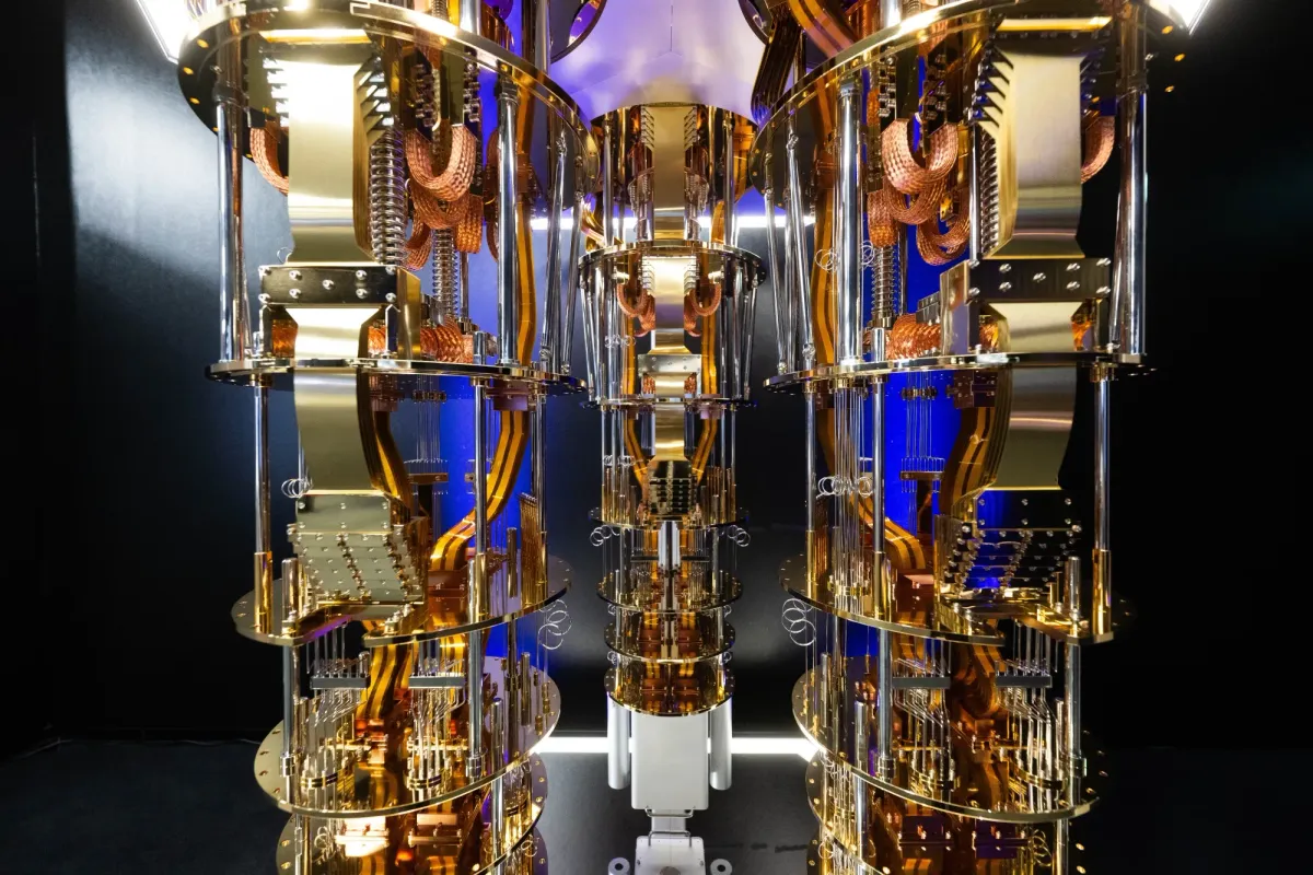 Barclays Gives IBM a Bullish Overweight Rating – Software Strength & Quantum Upside in Focus