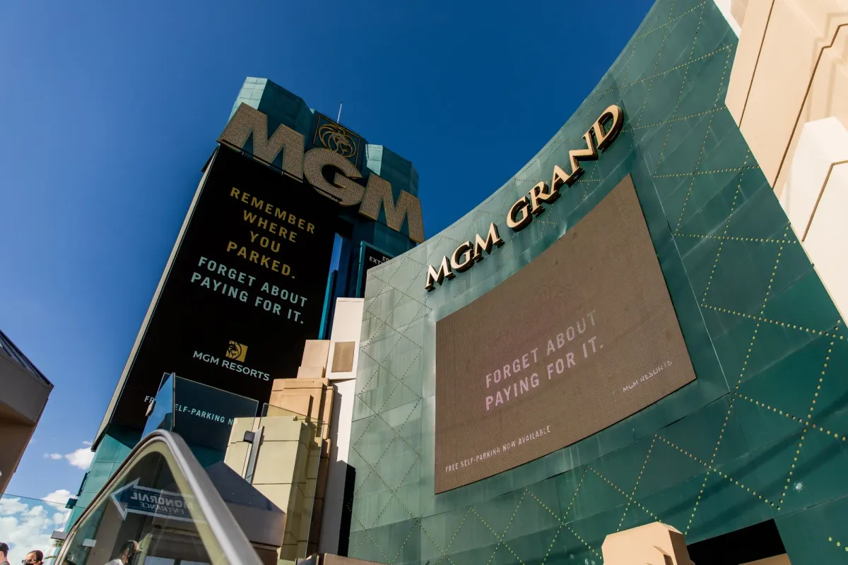 Barry Diller’s People Inc. Prepares $18 Billion Takeover Bid for MGM Resorts