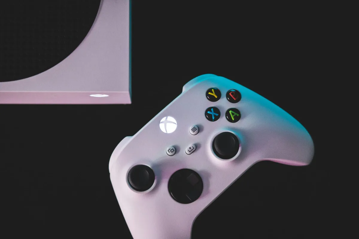 Microsoft Considers Spinning Out Xbox While Planning New Halo and Fallout Games