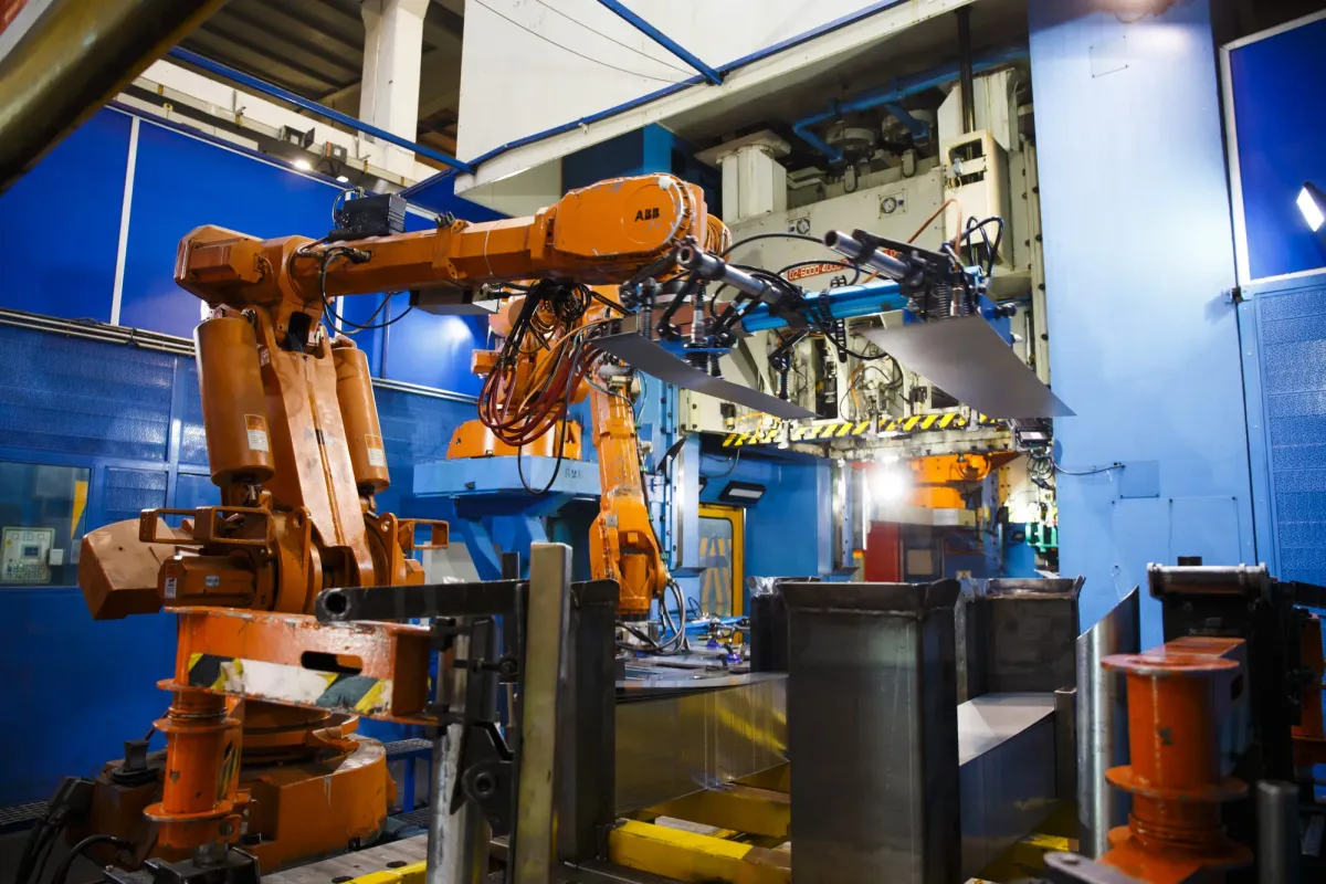 TE Connectivity’s Earnings Triumph Overshadowed by Astrodyne Acquisition Worries