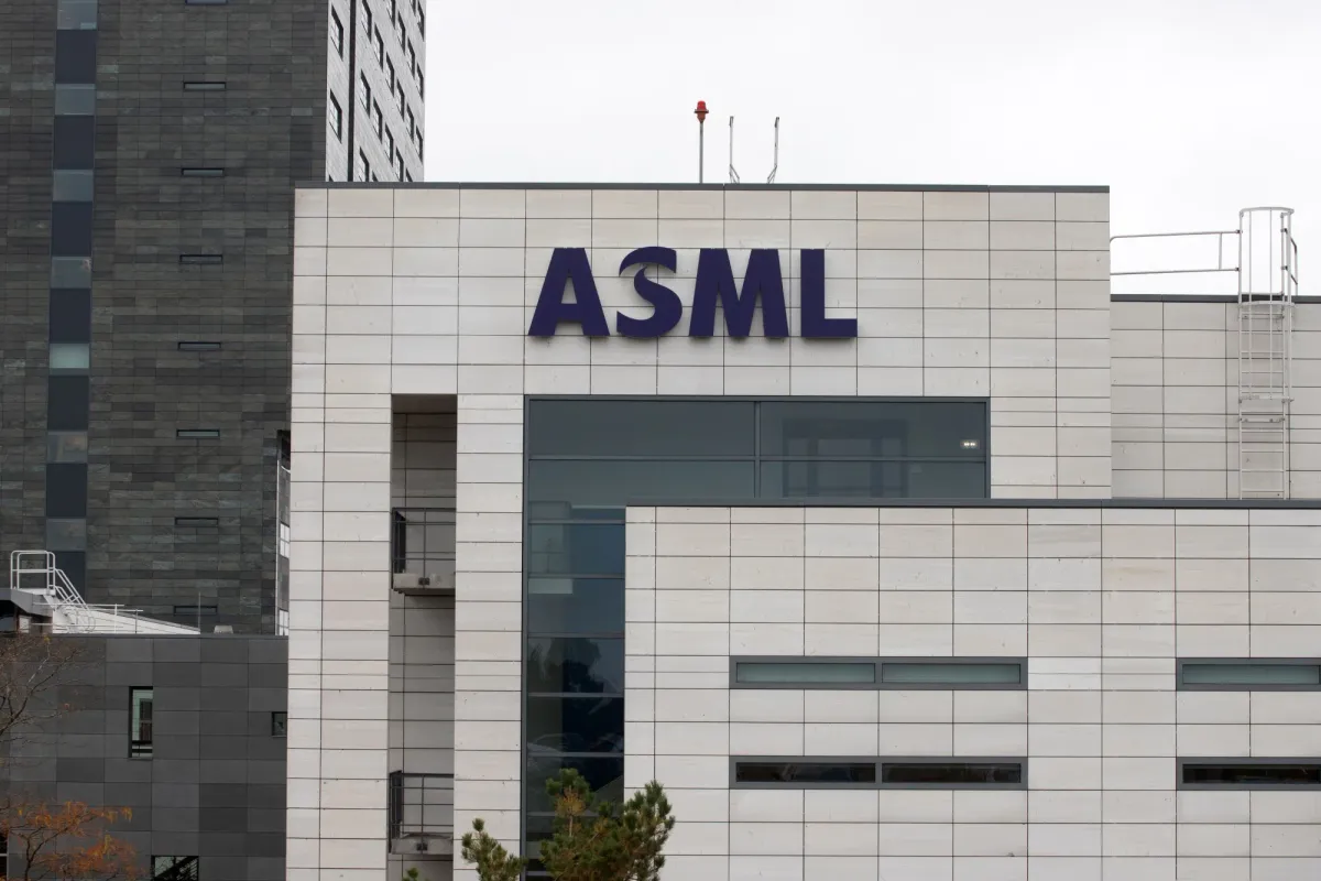 China Starts Making Its Own Advanced Chip Tools, ASML Shares Drop