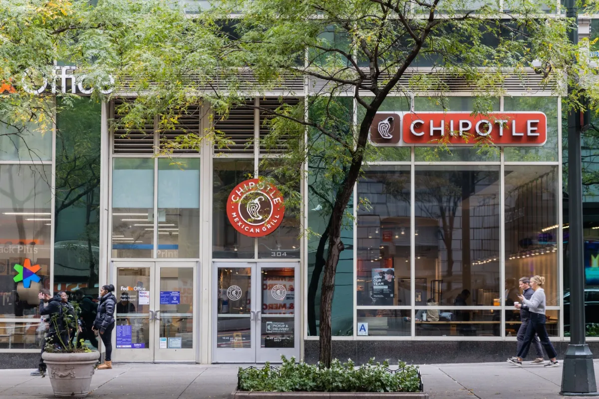 Chipotle Beats Expectations as Menu Innovation and Value Deals Boost Demand