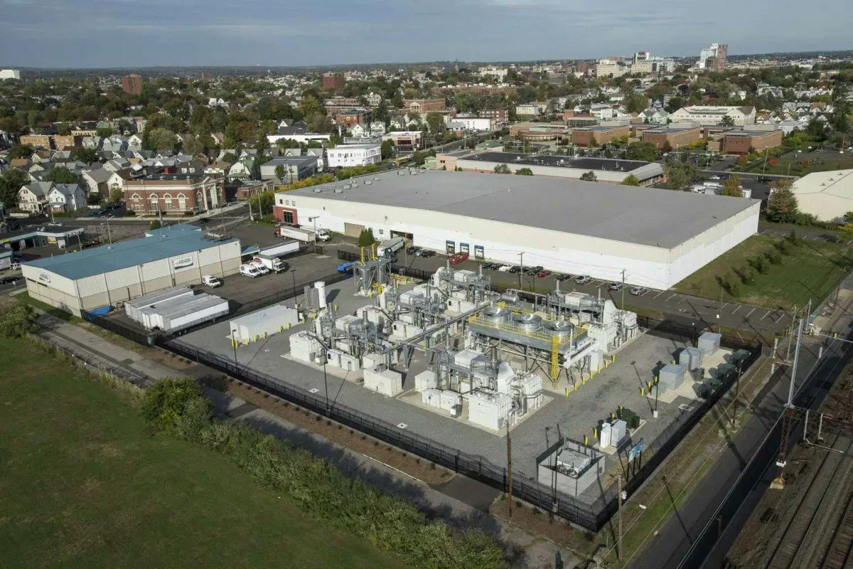 UBS Turns Bullish on FuelCell Energy — Sees 42% Upside on Data Center Deals