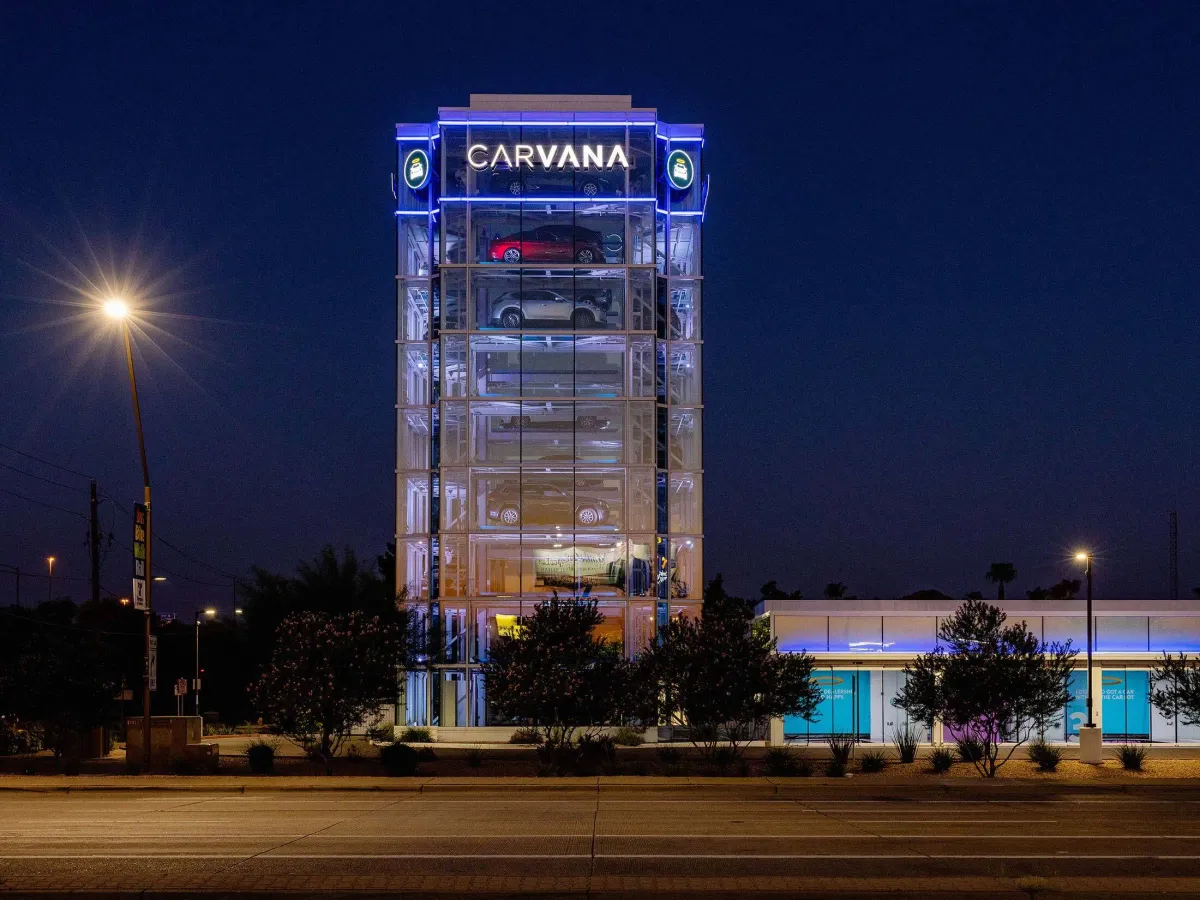 Carvana Shares Rebound After Report Shows Mark Walter’s $2 Billion Stake Is Pledged to Citi