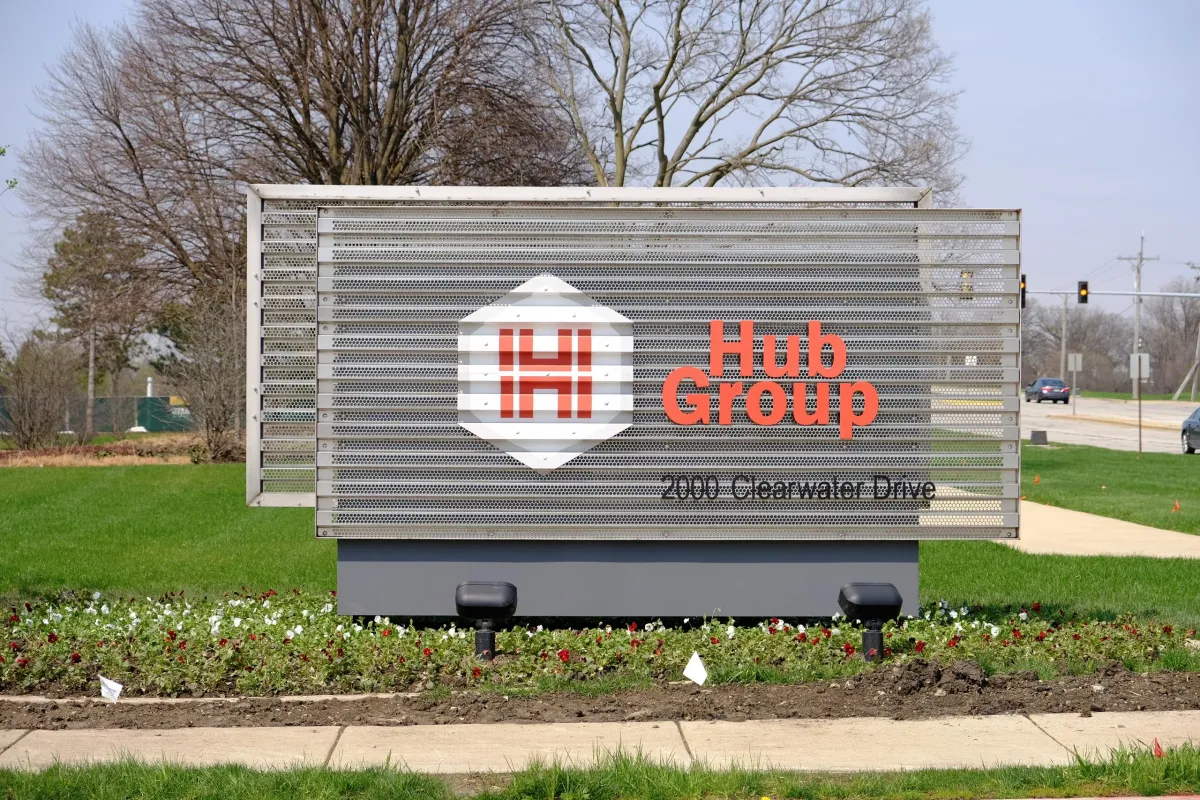 Hub Group Shares Drop as Accounting Restatement Delay Raises Nasdaq Delisting Risk