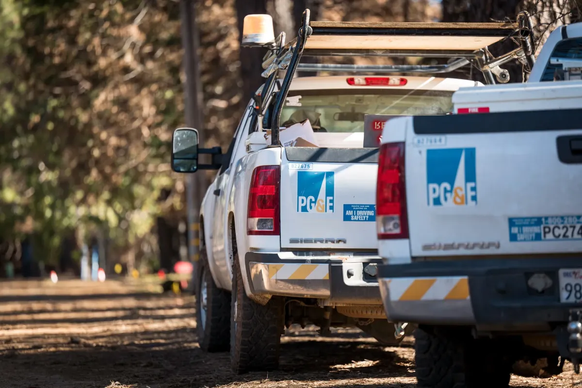 PG&E Stock Slides After Utility Launches Strategic Review and Cuts $2 Billion in 2027 Spending