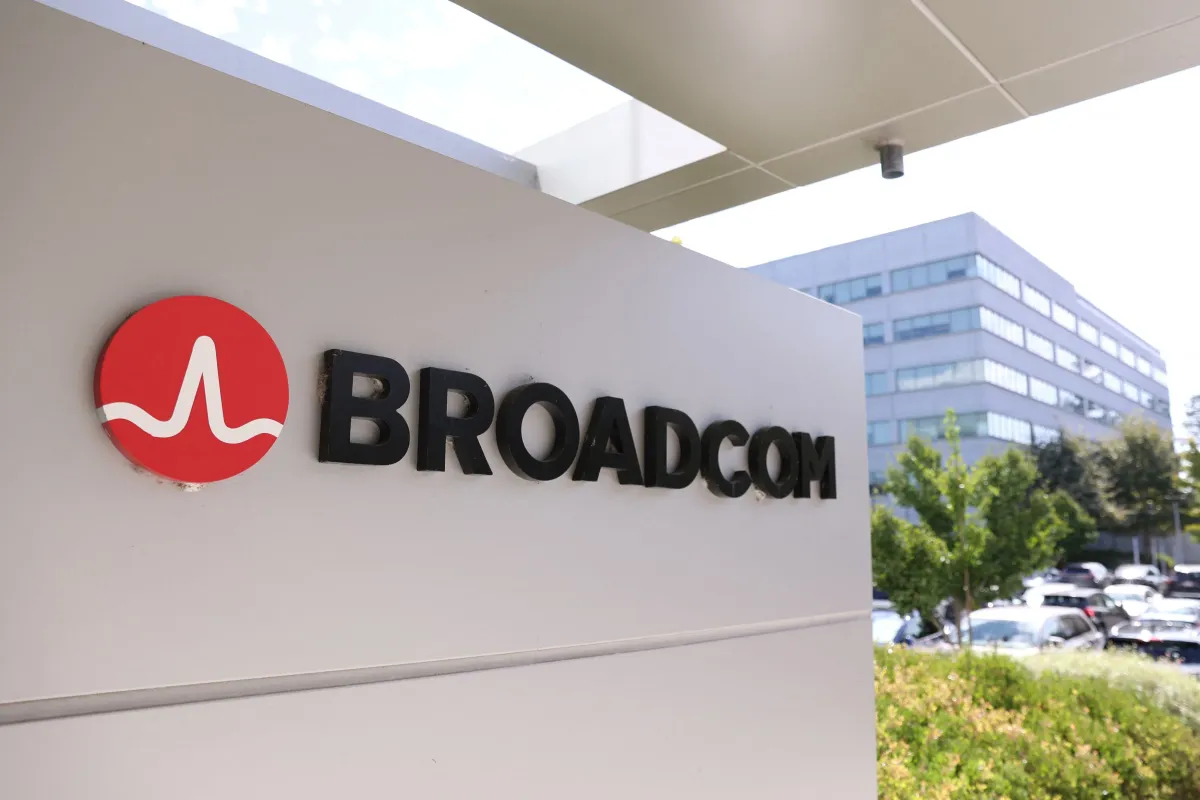 China Reviews Heavy Use of Broadcom Switches in State Data Centers