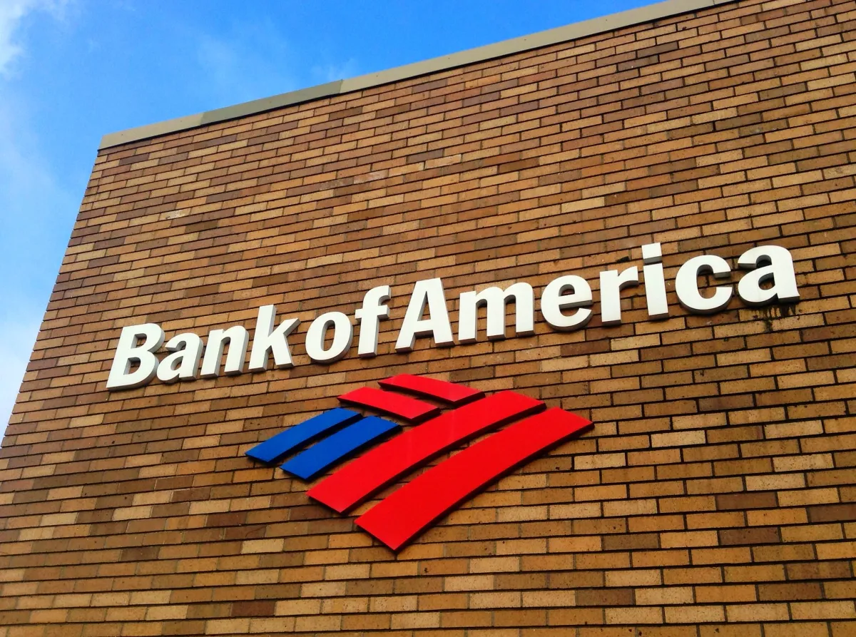Bank of America CEO Warns of Weaker Investment-Banking Fees in Q3 as Shares Slide