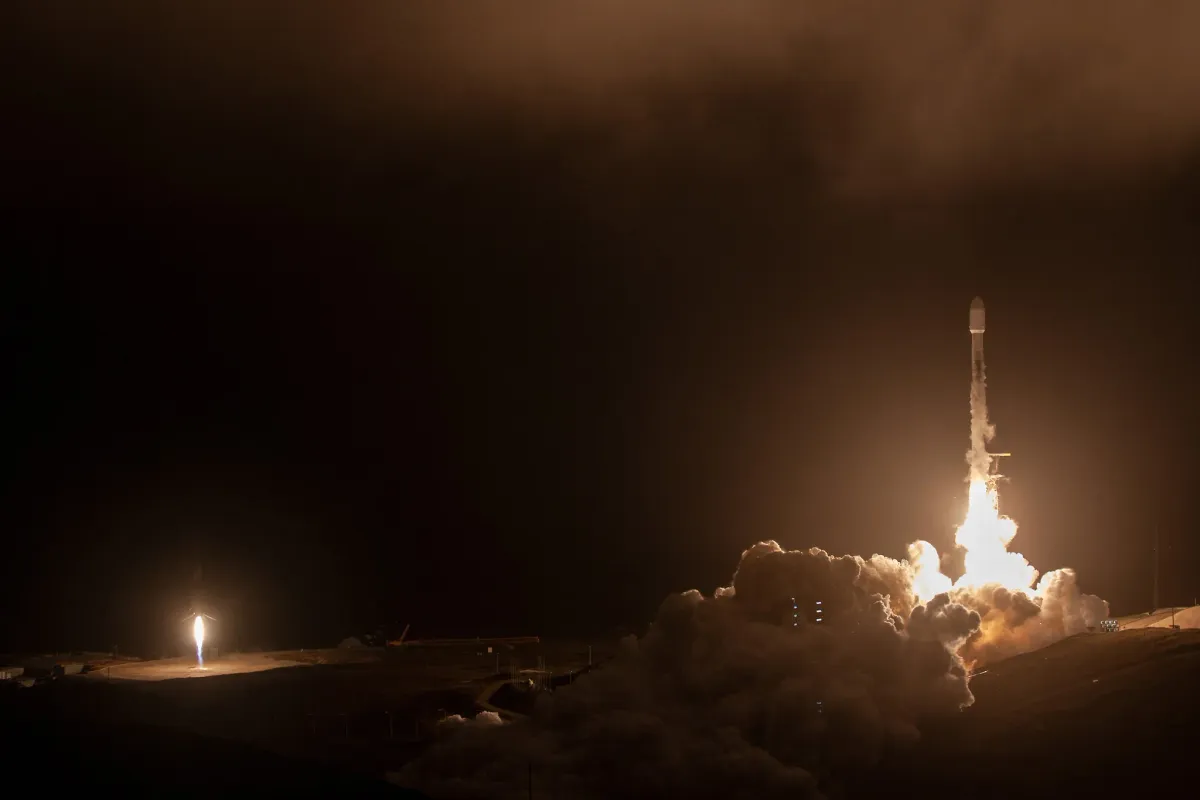 Barclays Starts Space and Defense Coverage, Favors SpaceX and Rocket Lab