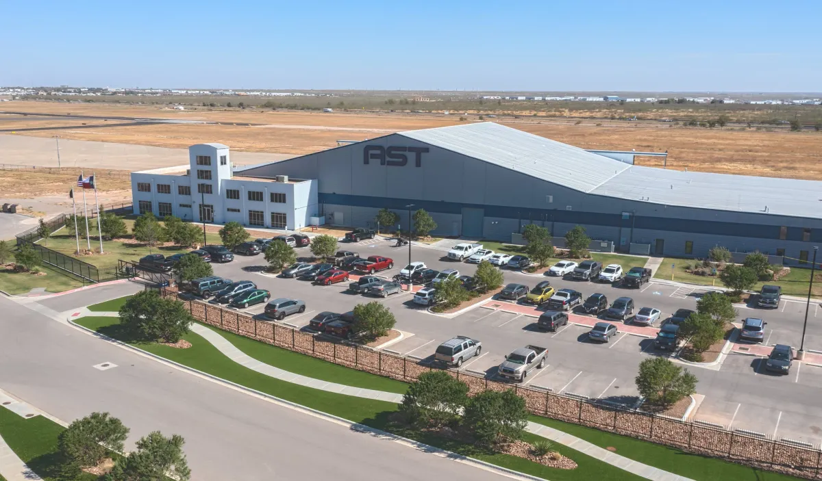 Deutsche Bank Upgrades AST SpaceMobile to Buy After 65% Drop, Citing Overlooked Progress