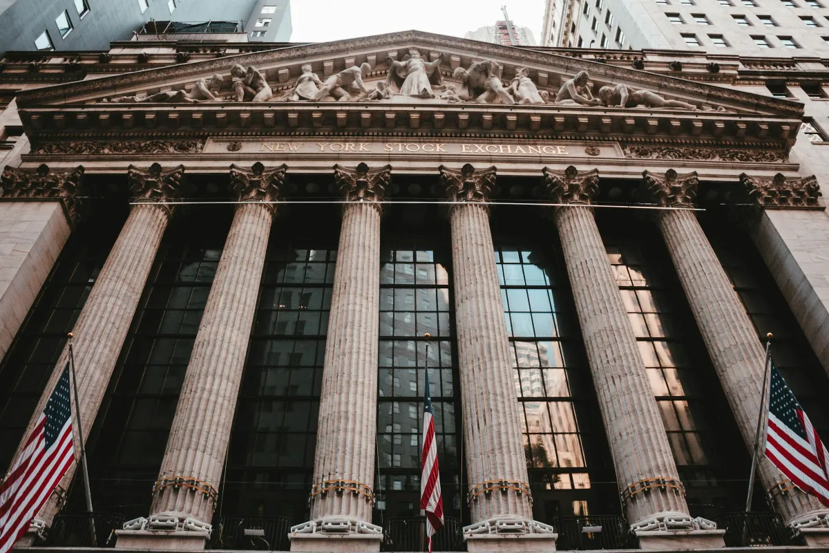 Wall Street Live — Thursday, October 8