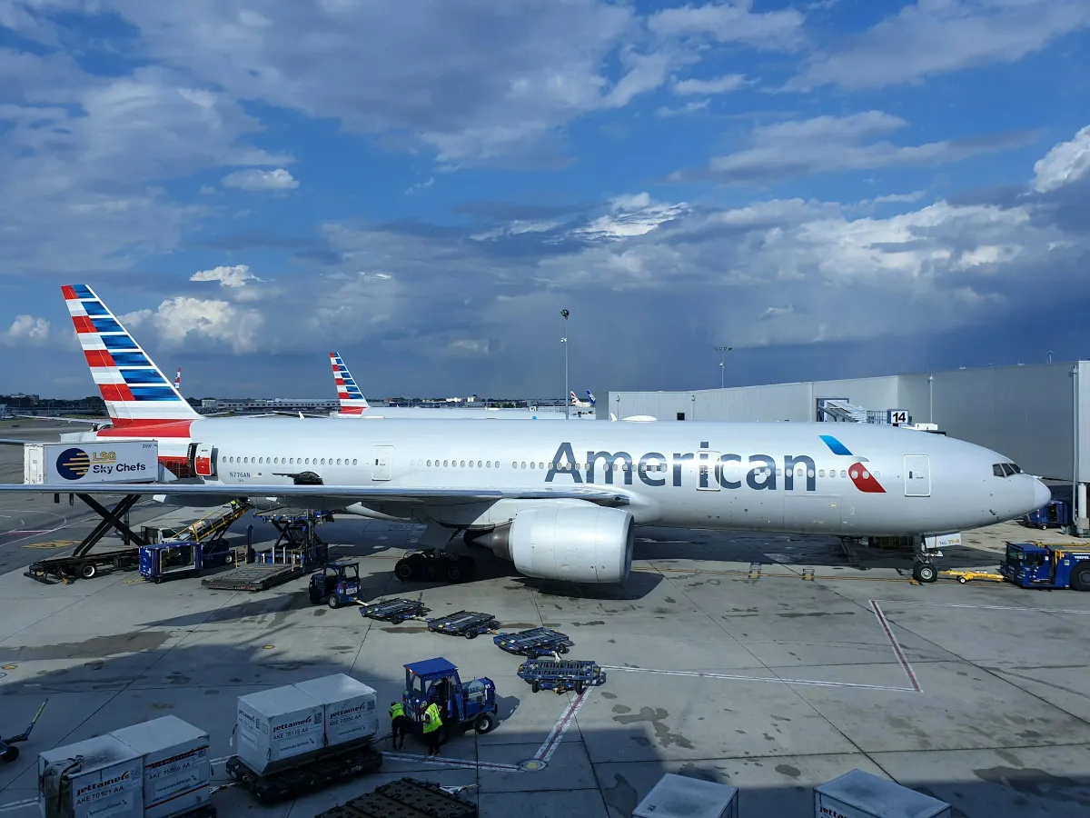 American Airlines Forecasts 2026 Loss as Fuel Costs Outpace Fare Gains